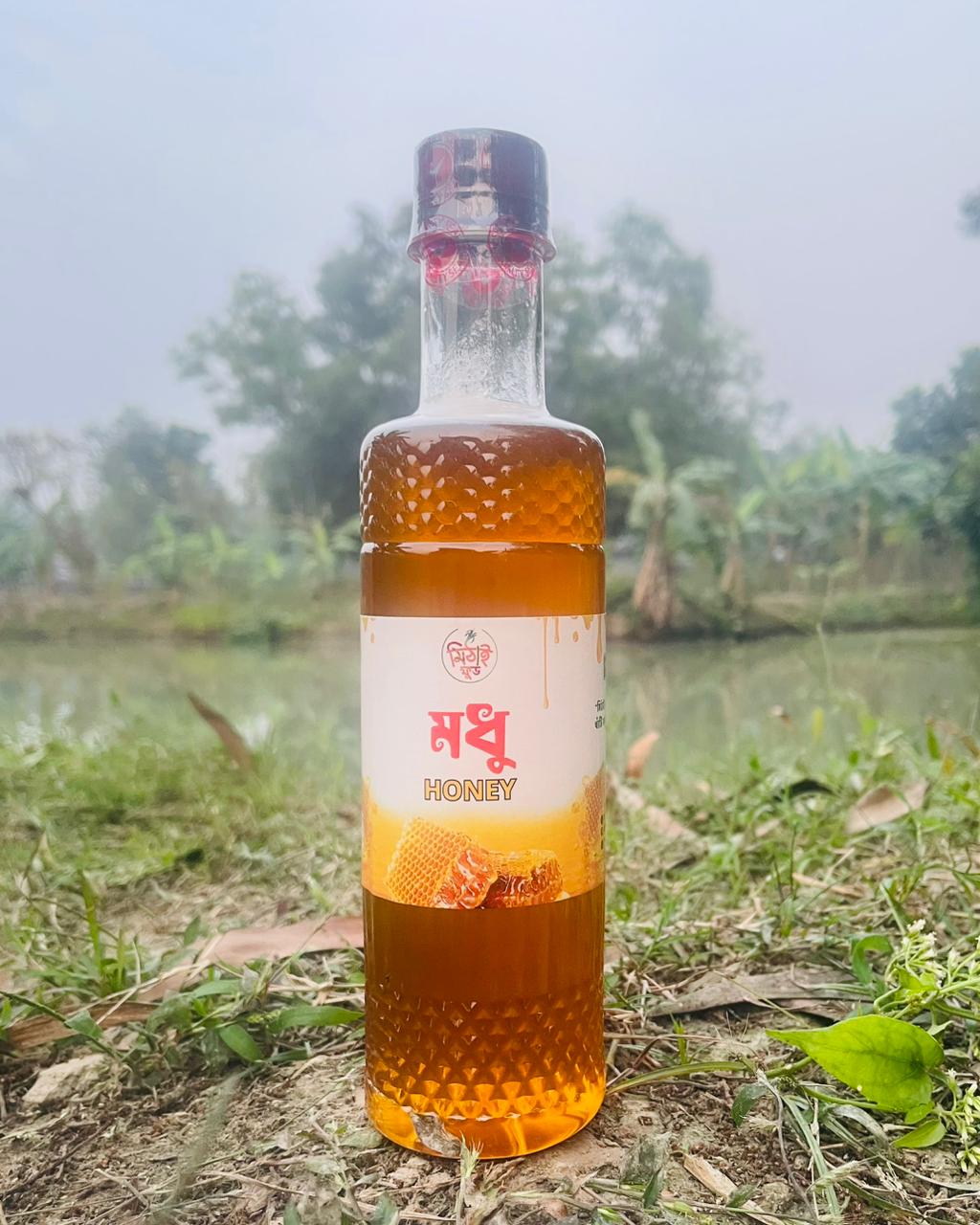 লিচু ফুলের মধু ৫০০ গ্রাম।